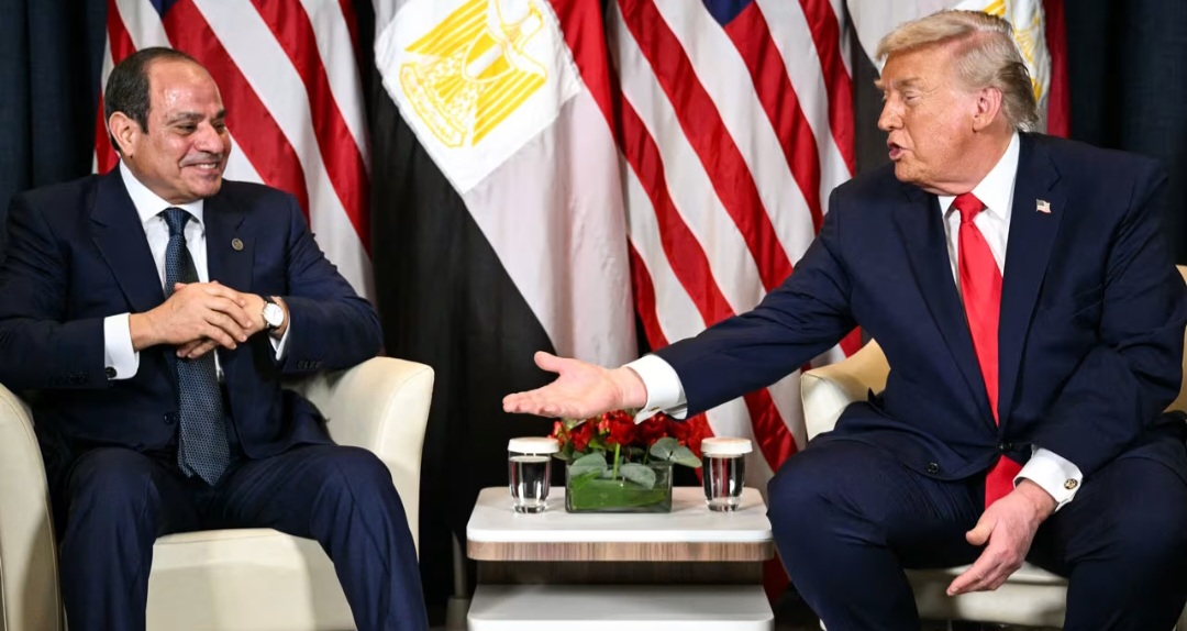 ترامب والسيسي في دافوس 2026: مناقشة سد النهضة ووقف إطلاق النار في غزة ودعم الاستقرار الإقليمي