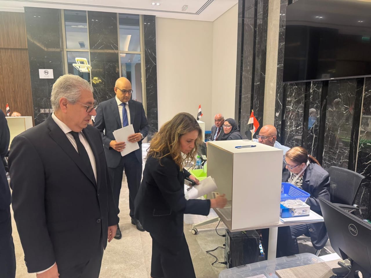بدء عملية التصويت في انتخابات مجلس الشيوخ بمقر السفارة المصرية في الكويت