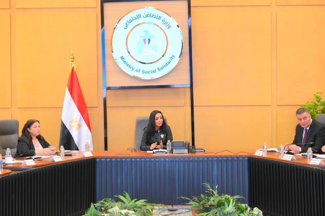 وزيرة التضامن الاجتماعي تترأس اجتماع اللجنة الدائمة للرائدات الاجتماعيات بالعاصمة الإدارية