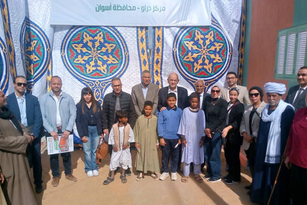 الأورمان والبنك الأهلي يُسلِّمان منازل ومشروعات تنموية للأسر الأولى بالرعاية باسوان