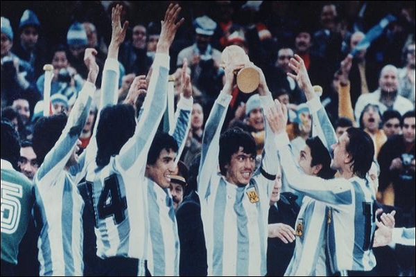 هل كان مونديال 1978 إنجازًا رياضيًا أم خدعة سياسية؟